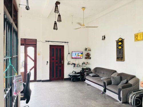 Two Story House for Sale in Wellampitiya