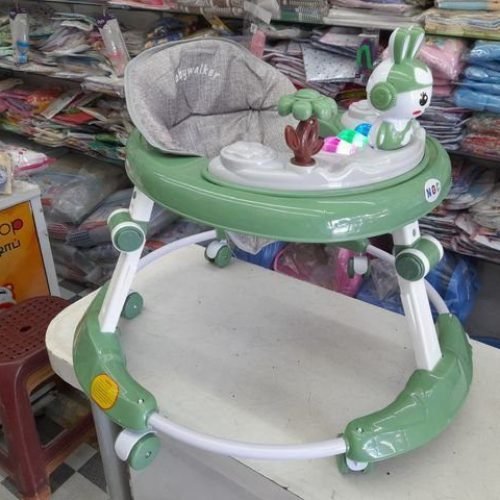 Baby-Walker-The-BabyShop-Kattankudy-1.jpg