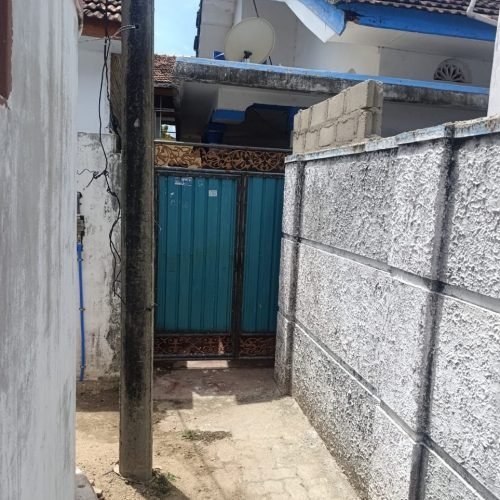 HOUSE-SALE-KATTANKUDY-6146.jpg
